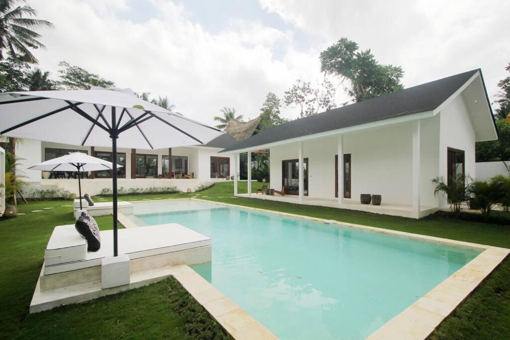 विला Modern And Stylish 3 Bedroom Ubud (Bali)